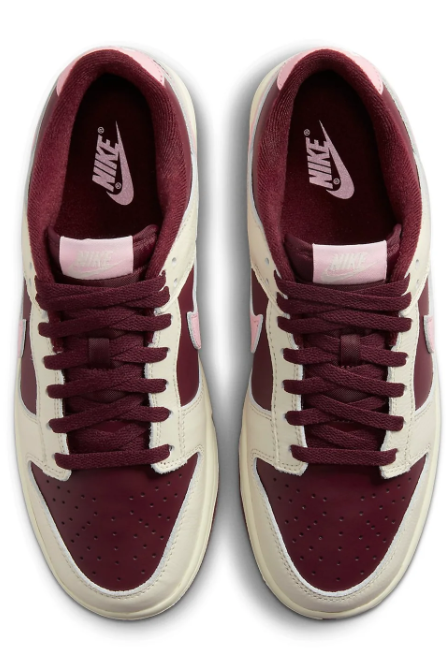 Nike Dunk Low Premium 'Valentine's Day 2023' | DR9705-100